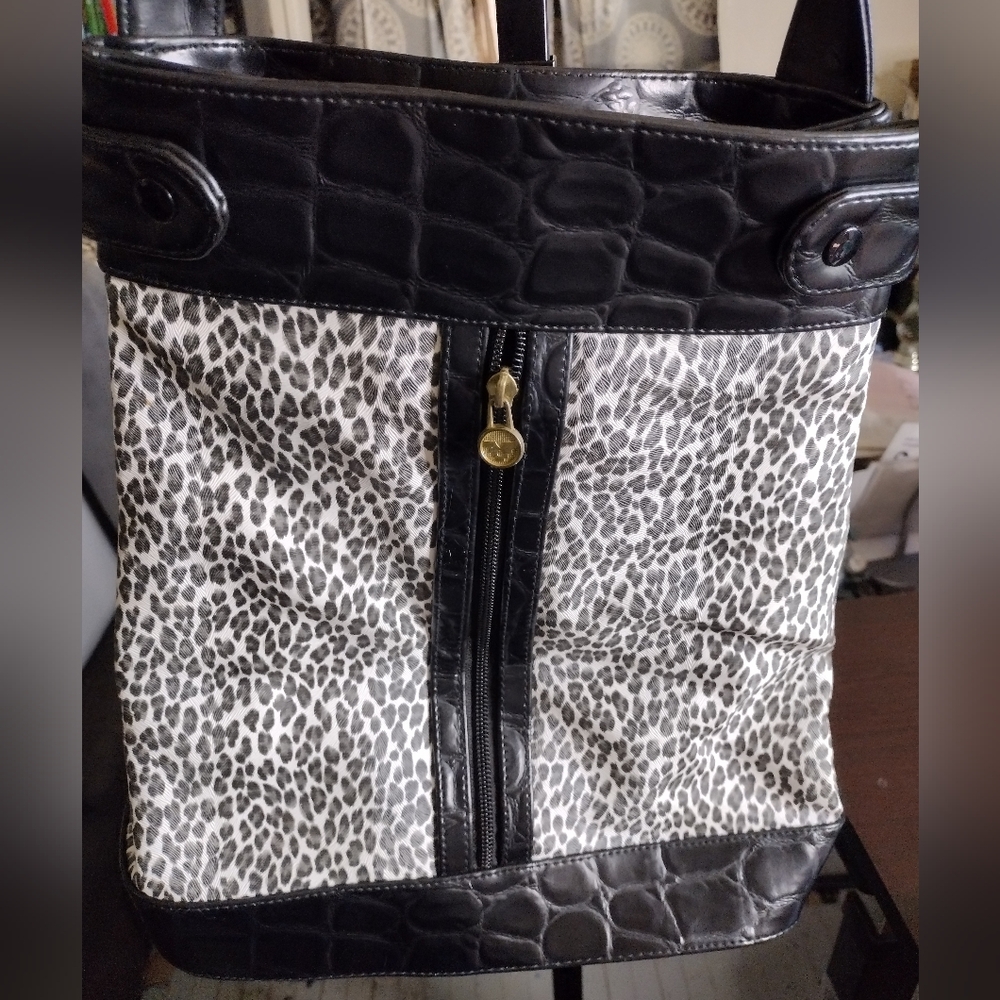 Almondo Original Black and White Leopard Print Tote Bag